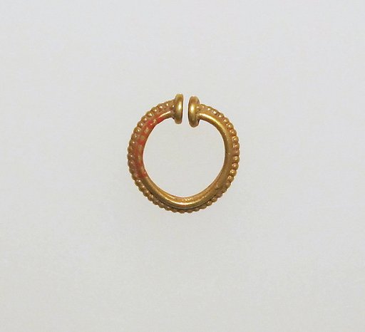Earring