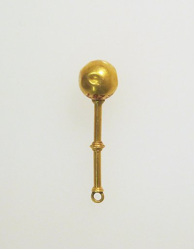 Pendant with ball