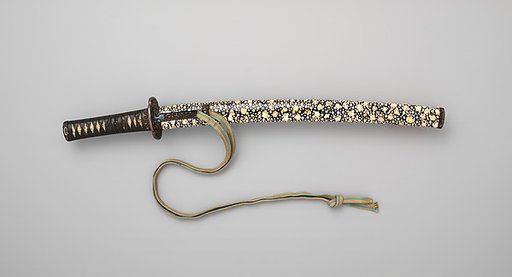 グリ彫金具脇指拵 Blade and Mounting for a Short Sword (<i>Wakizashi</i>)