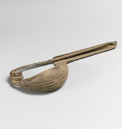 Fibula, boat-shaped type