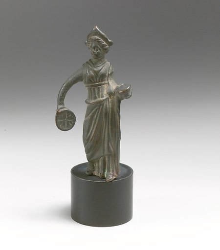 Bronze statuette of a goddess