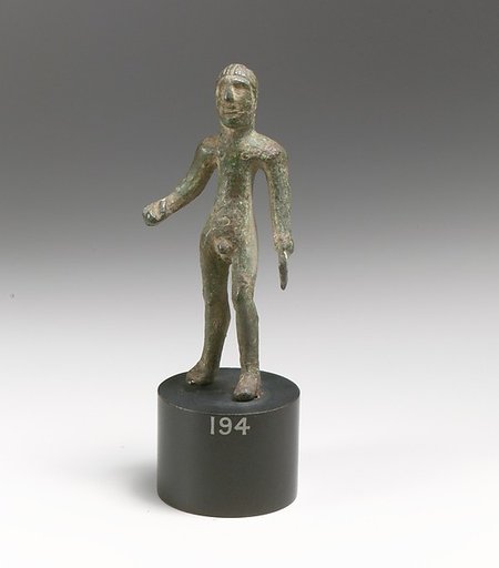 Statuette of a man