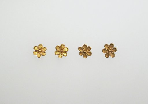 Bead ornaments, rosette-shaped