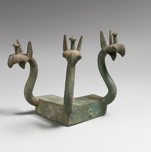 Bronze furniture attachment with griffin heads