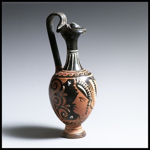Oinochoe