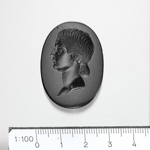 Black jasper intaglio portrait of a Roman lady