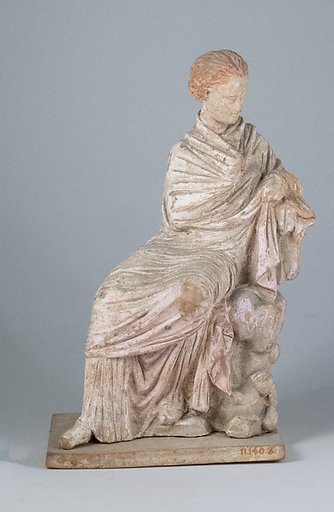 Statuette of a girl