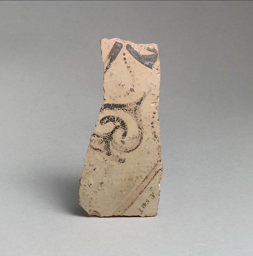Terracotta vessel fragment with ivy pattern