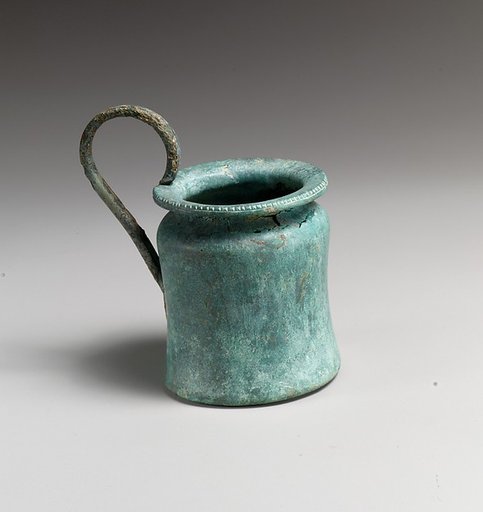 Bronze kyathos (ladle)