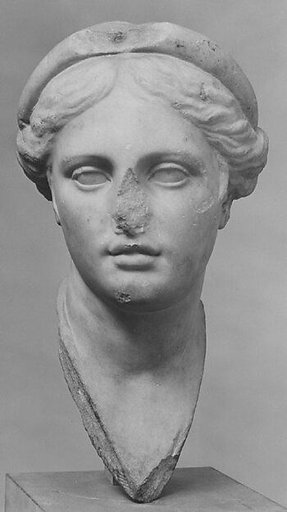 Marble head of a woman, perhaps a queen