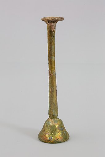 Glass perfume bottle