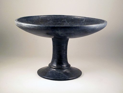 Plate, stemmed