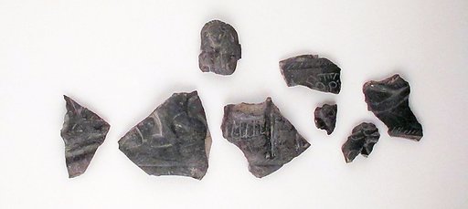 Vase fragment