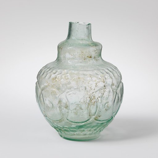 Glass flask decorated with intersecting circles