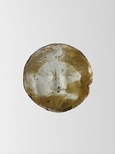 Glass appliqué with Medusa