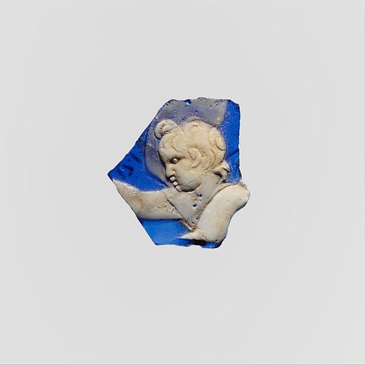 Glass cameo fragment