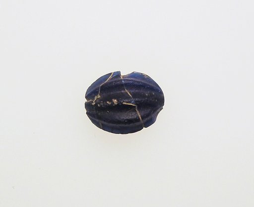 Glass spacer bead