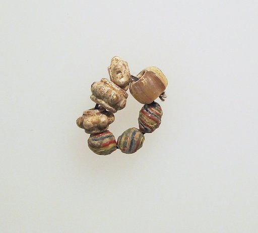 Beads, 7