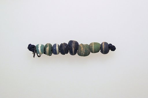 Glass beads
