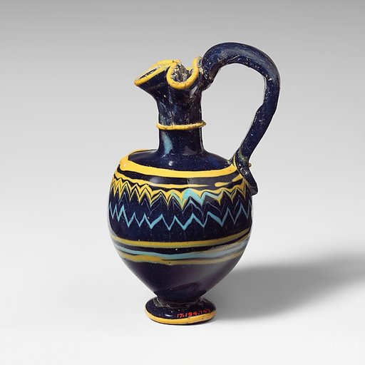 Glass oinochoe (perfume jug)