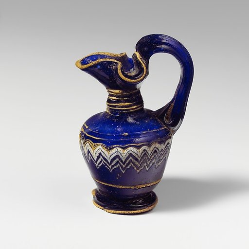 Glass oinochoe (perfume jug)