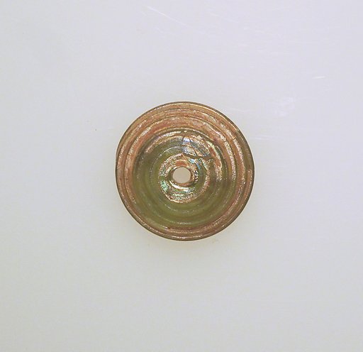 Glass spindle whorl