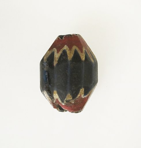 Glass chevron bead