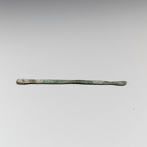 Tool ? Nail cleaner ?