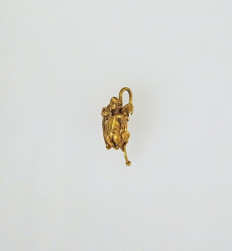 Earring with Eros