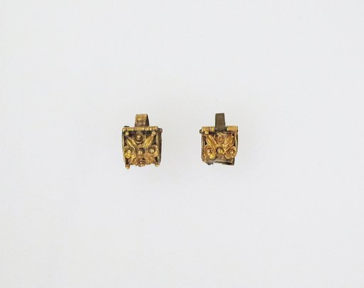 Earring, baule type