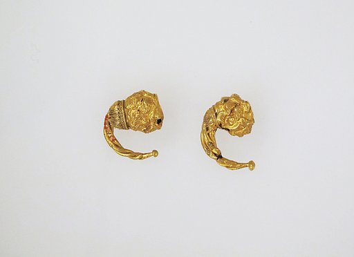 Earring with head of lion, pair
