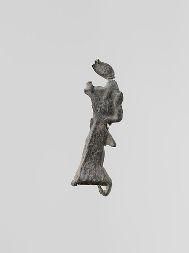 Statuette of a woman votary