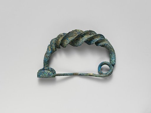 Bronze spiral-type fibula (safety pin)