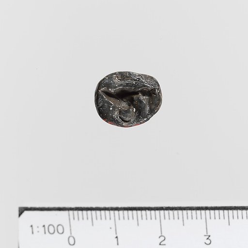 Steatite truncated conoid seal