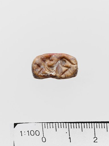 Steatite triangular prism