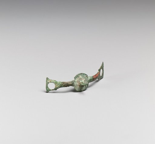 Bronze spur