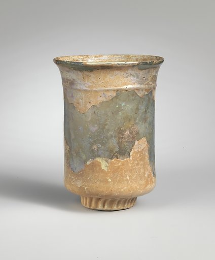 Glass beaker