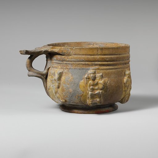 Terracotta scyphus (drinking cup)