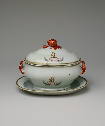 Covered Sauce Tureen