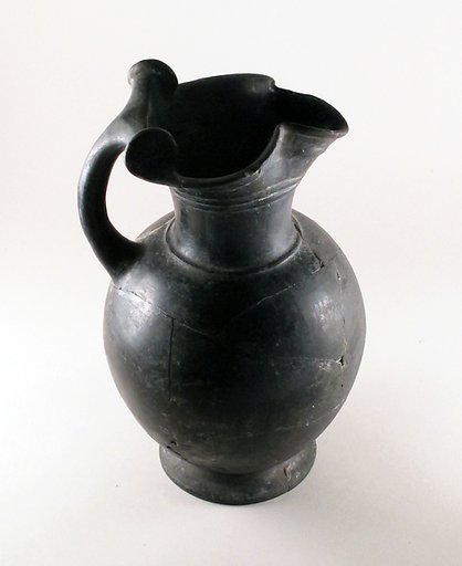 Oinochoe