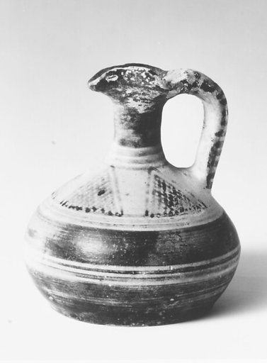 Oinochoe