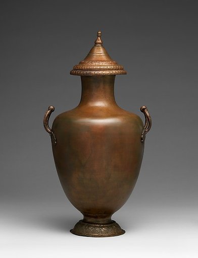 Bronze hydria (water jar) with lid