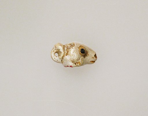 Glass pendant in the form of a ram's head