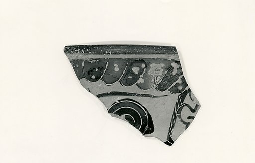 Skyphos fragment