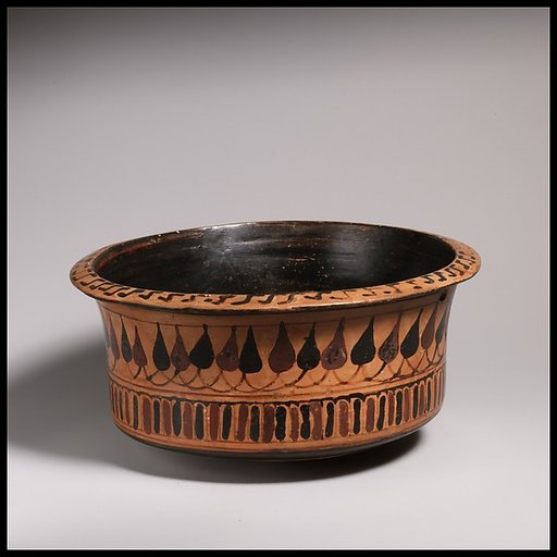 Deep terracotta bowl