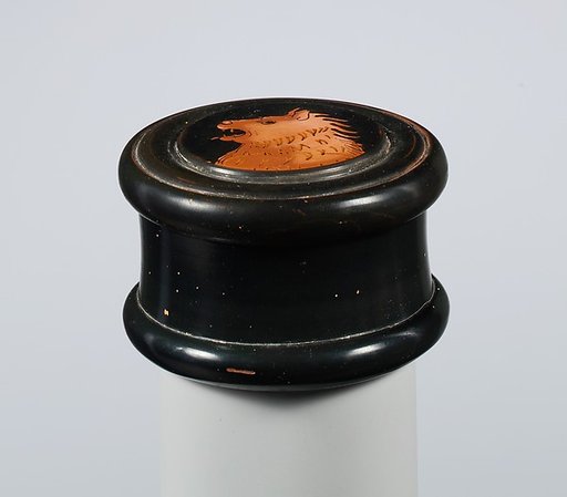 Terracotta pyxis (box)