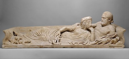 Marble sarcophagus lid with reclining couple