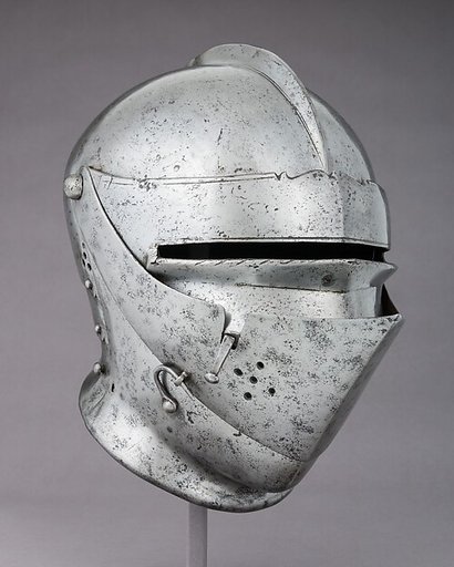 Close Helmet