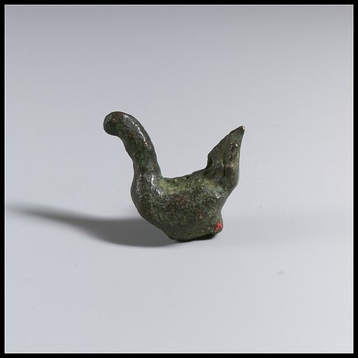 Statuette of a swan ?