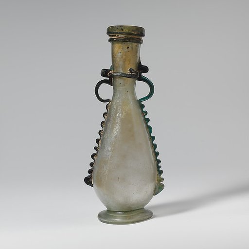 Glass bottle